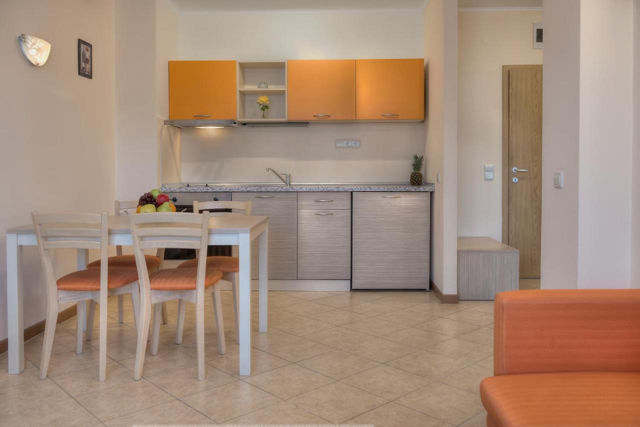Royal Sun Apartments Napospart Kültér fotó