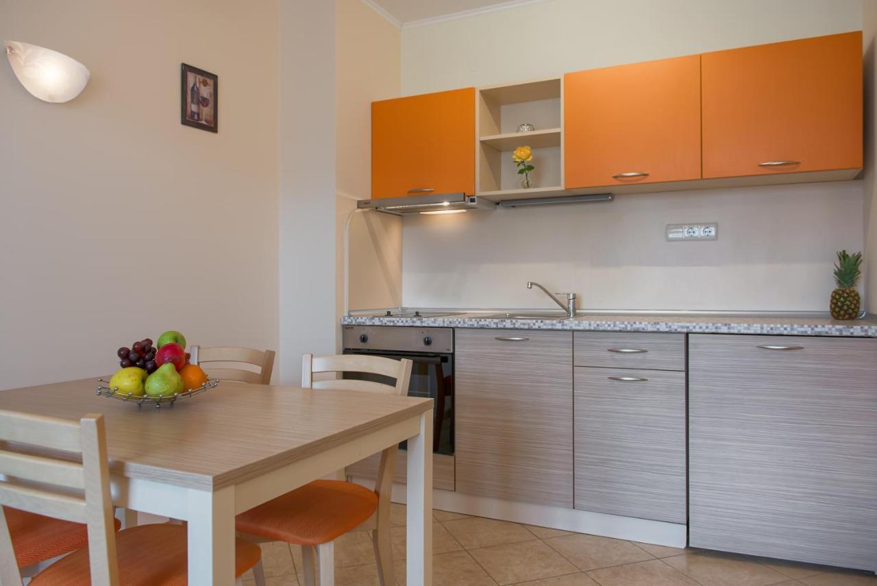 Royal Sun Apartments Napospart Kültér fotó