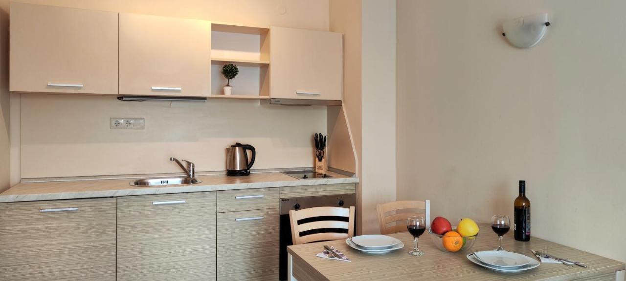 Royal Sun Apartments Napospart Kültér fotó
